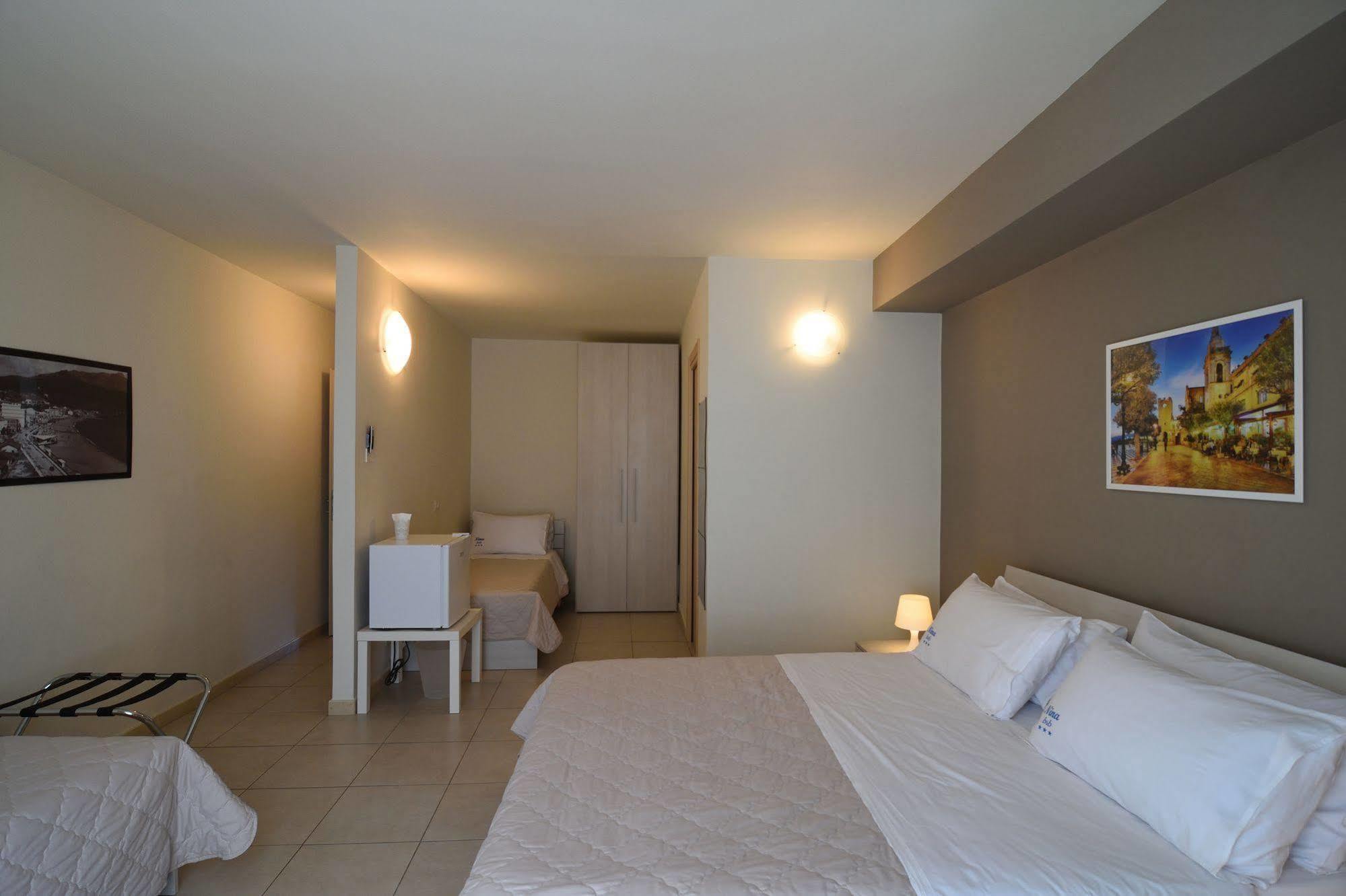 גיארדיני נאקסוס Nina B&B מראה חיצוני תמונה